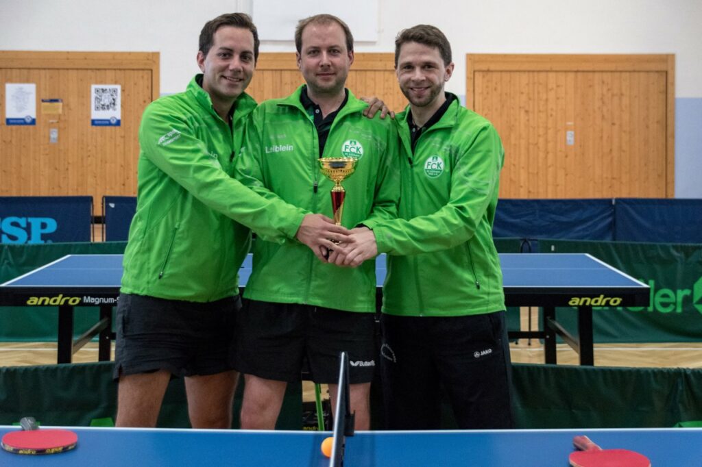 Die Sieger im Herren B-Pokal des FC Külsheim I: Christian Leiblein, Marco Henninger und Ulrich Soden (von links nach rechts).
